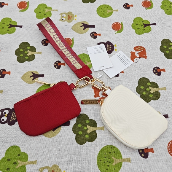 Lululemon Burgundy and white Wristlet - Picture 3 of 3